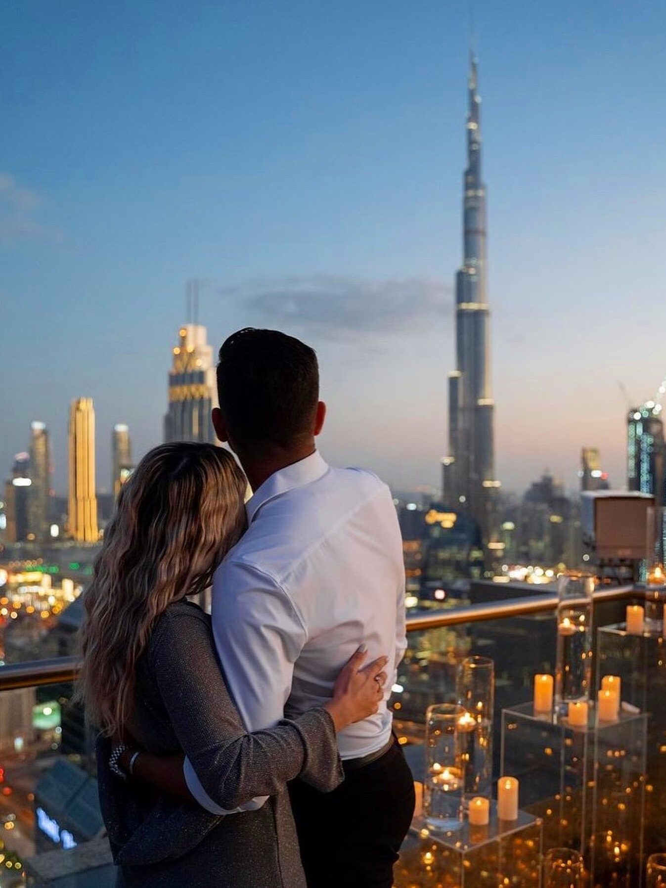 Rooftop proposal with a view in Dubai