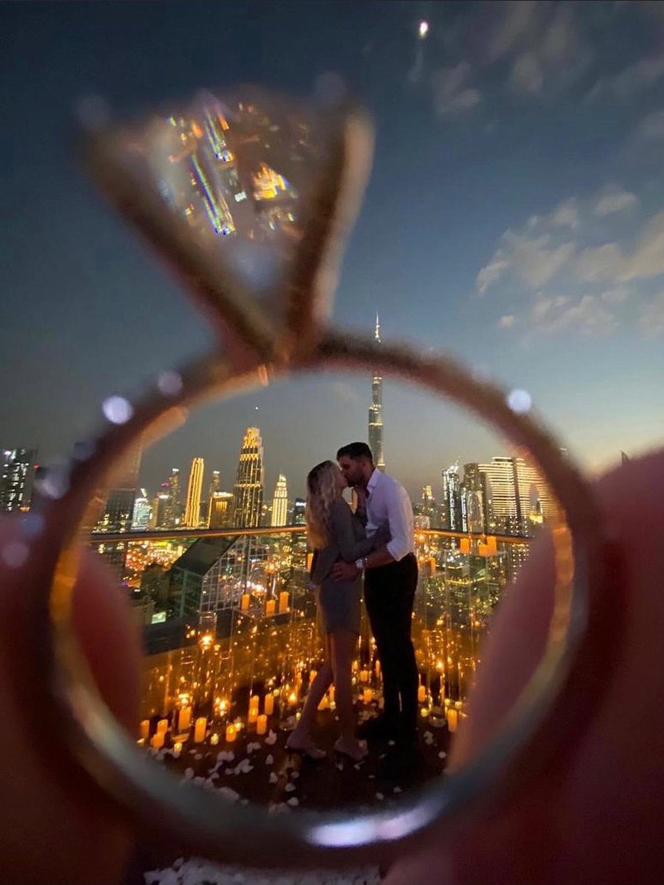 Propose from a rooftop in Dubai