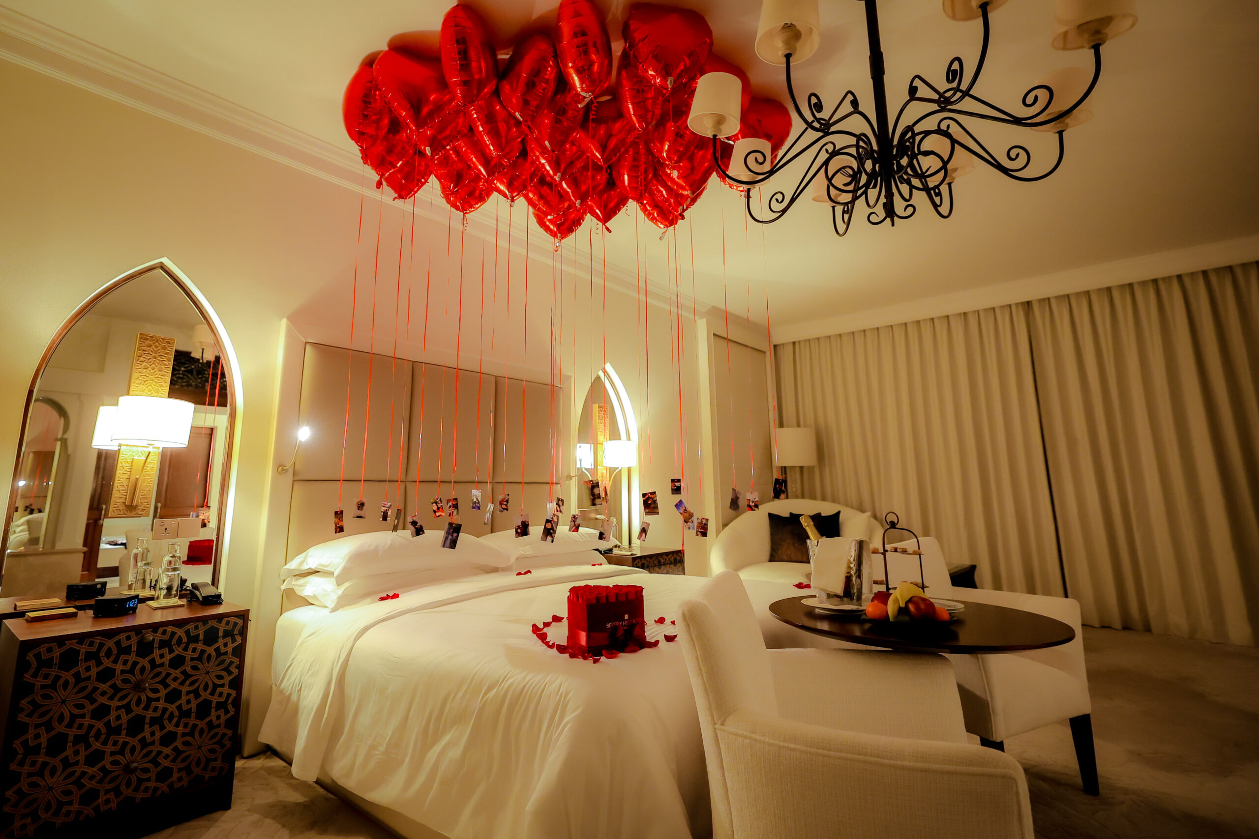 one-and-only-royal-mirage-room-proposal-dubai-engaged