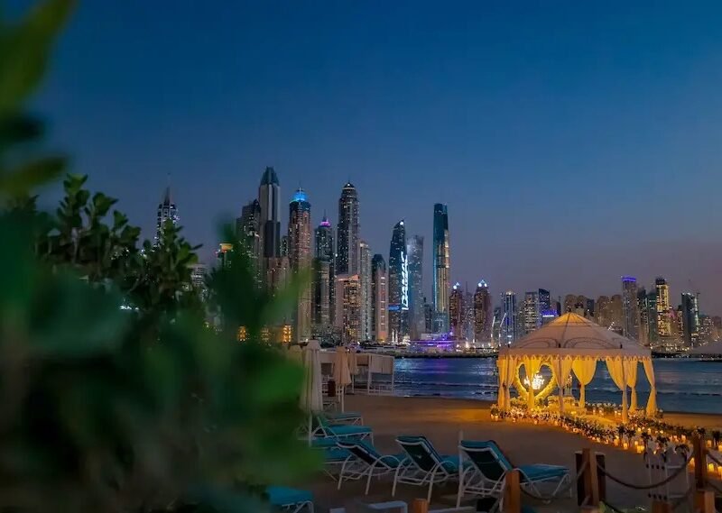 Exclusive Private Rooftop Proposal – Highest Rooftop on Palm Jumeirah at Sunrise