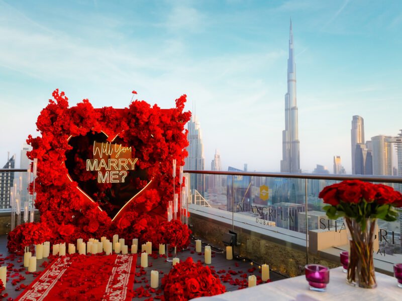 Romantic Proposal Facing Burj Khalifa